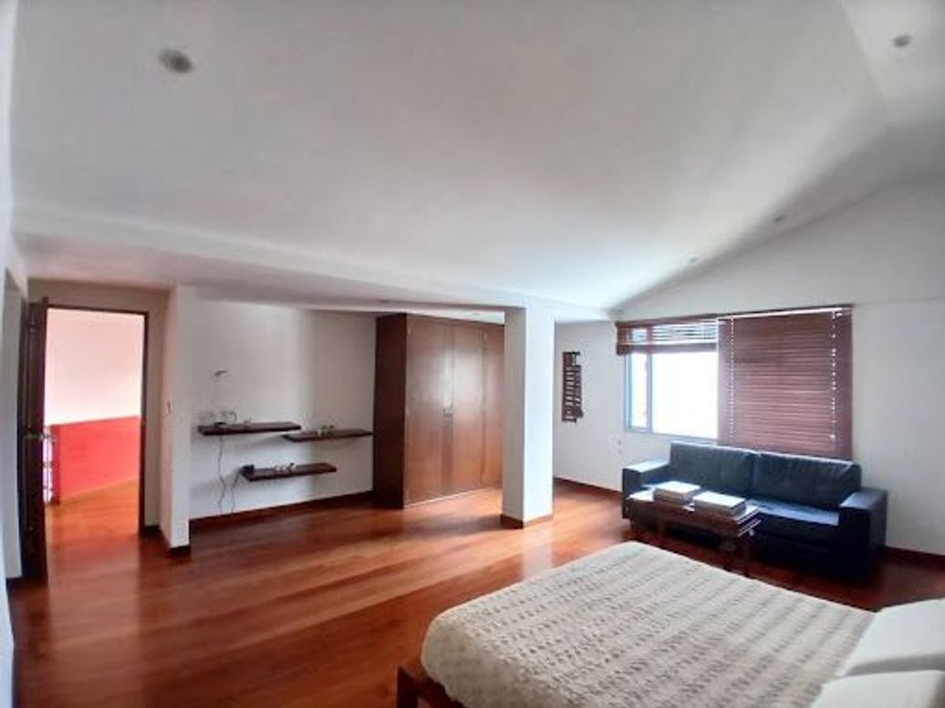 Apartamento de 4 alcobas en venta en Chicó Norte, Bogotá, 307 m² · foto 18 de 20