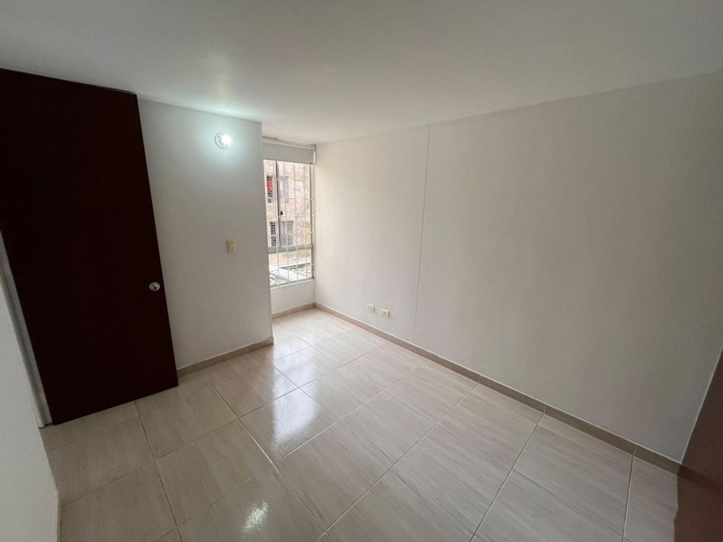 Apartamento de 2 alcobas en arriendo en Tibabita, Bogotá, 43 m² · foto 9 de 17