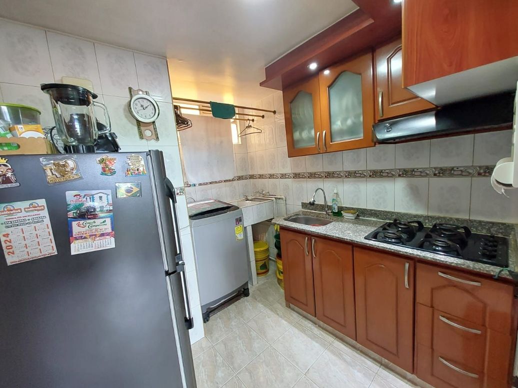Apartamento de 3 alcobas en venta en Club De Los Lagartos, Bogotá, 48 m² · foto 14 de 20
