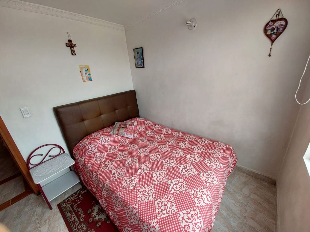 Apartamento de 3 alcobas en venta en Club De Los Lagartos, Bogotá, 48 m² · foto 19 de 20