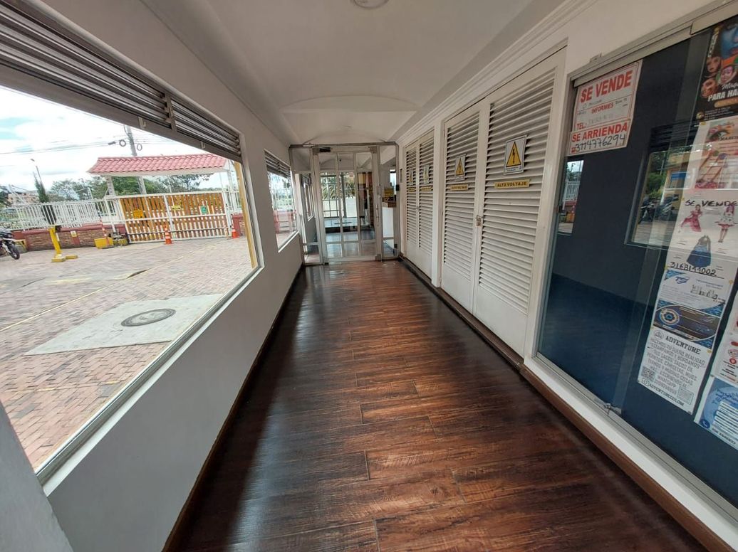 Apartamento de 3 alcobas en venta en Club De Los Lagartos, Bogotá, 48 m² · foto 9 de 20