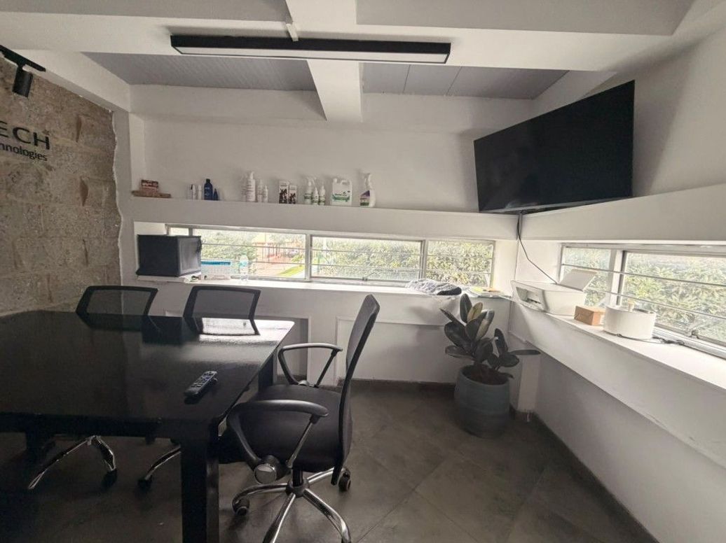 Casa de 4 alcobas en venta en Victoria Norte, Bogotá, 302 m² · foto 8 de 20