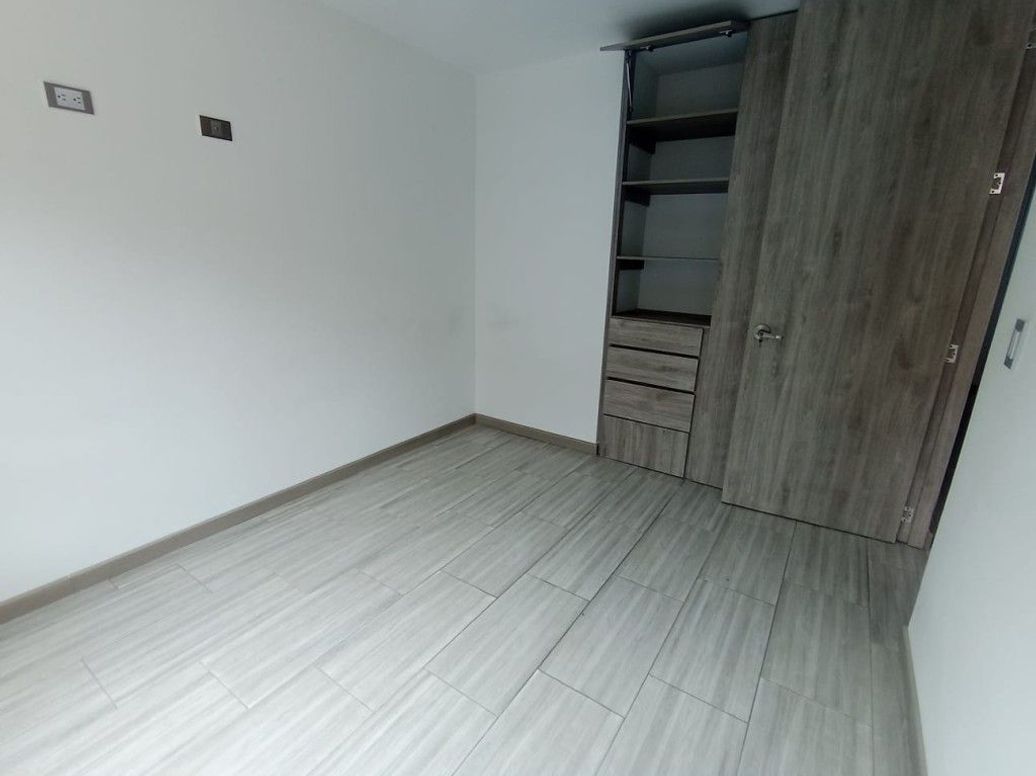 Apartaestudio en arriendo en El Encanto, Bogotá, 35 m² · foto 8 de 12