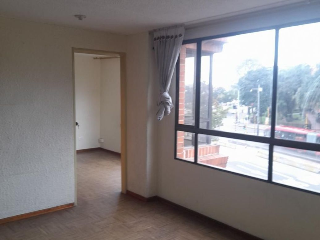 Apartaestudio en arriendo en Juan Xxiii, Bogotá, 40 m² · foto 9 de 10