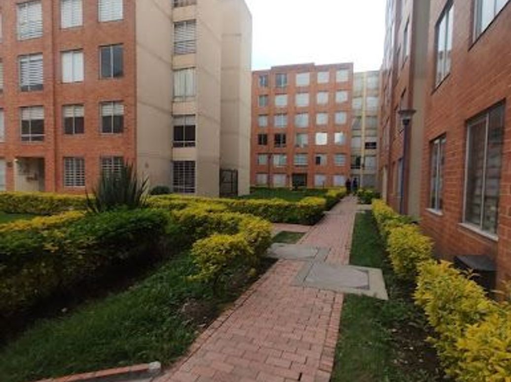 Apartamento de 3 alcobas en arriendo en Gran Granada, Bogotá, 45 m² · foto 10 de 20