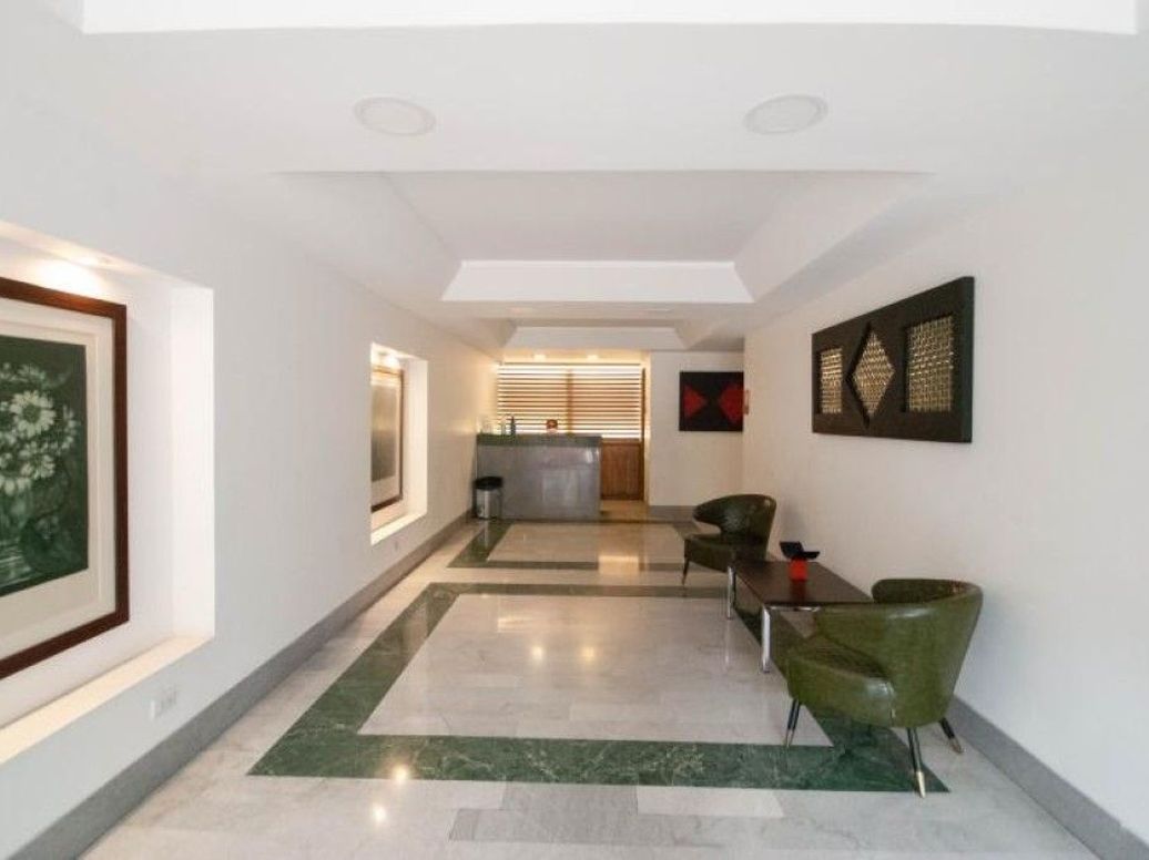 Apartaestudio en venta en Chicó Norte, Bogotá, 55 m² · foto 11 de 13