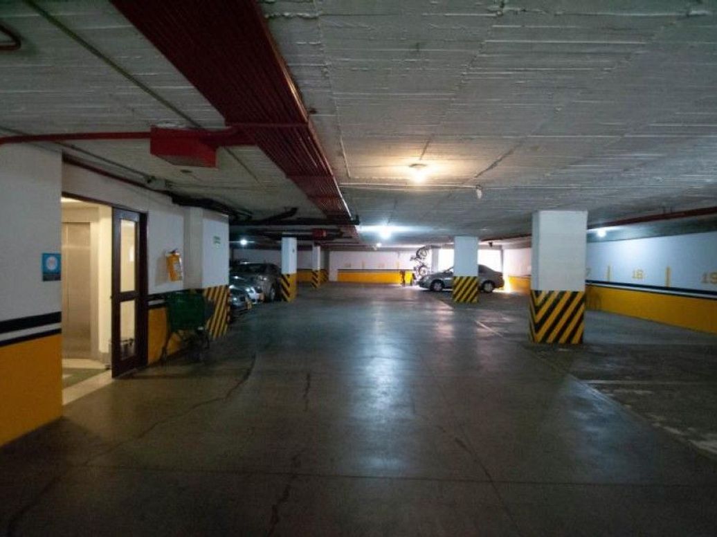 Apartaestudio en venta en Chicó Norte, Bogotá, 55 m² · foto 12 de 13