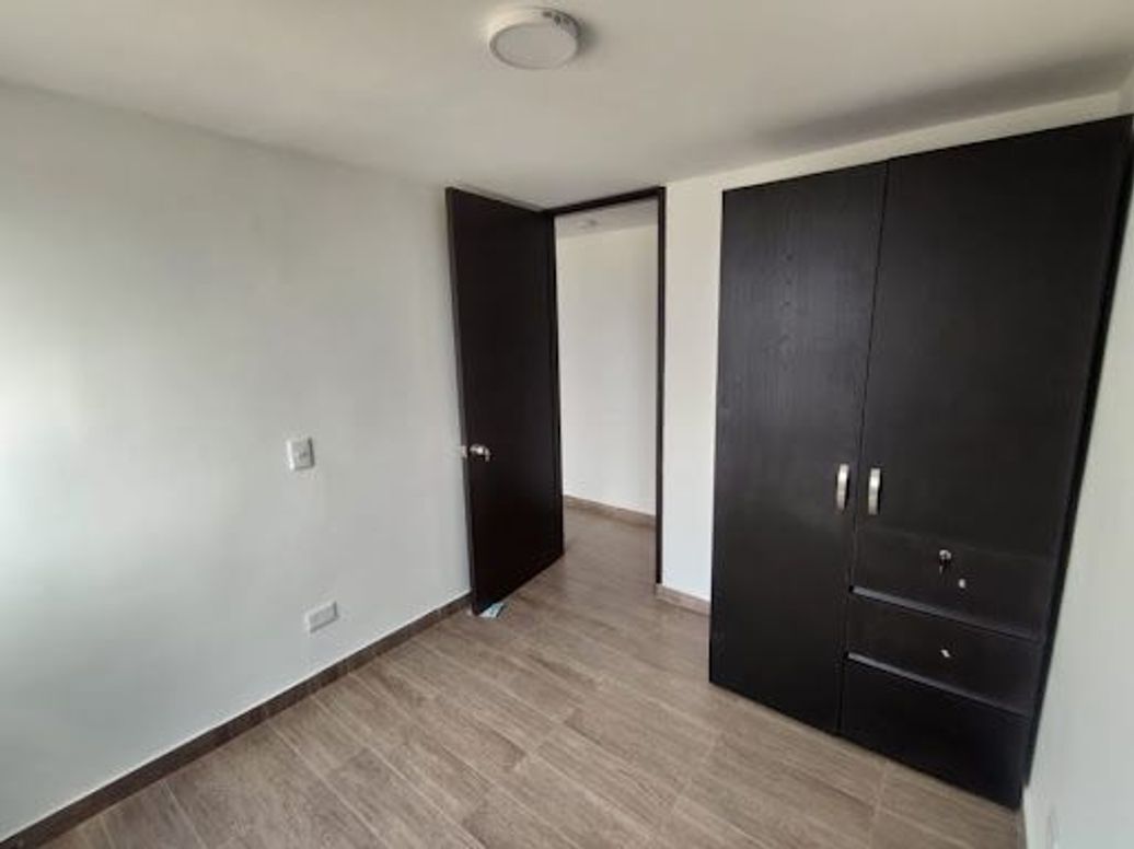 Apartamento de 3 alcobas en arriendo en Puente Grande, Bogotá, 43 m² · foto 13 de 20