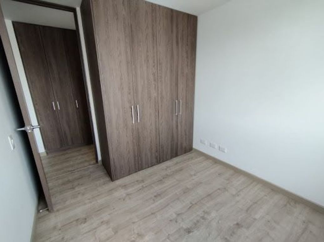 Apartamento de 3 alcobas en arriendo en La Felicidad, Bogotá, 69 m² · foto 16 de 20