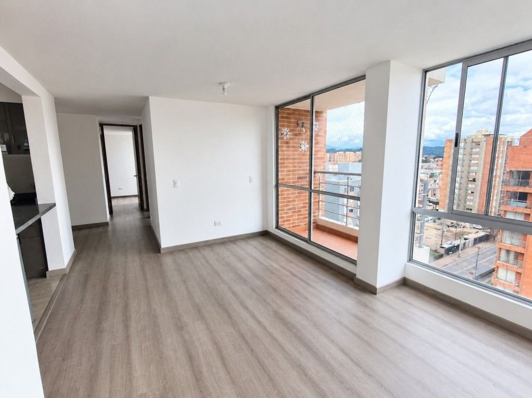 Apartamento de 3 alcobas en arriendo en Britalia, Bogotá, 76 m² · foto 3 de 7