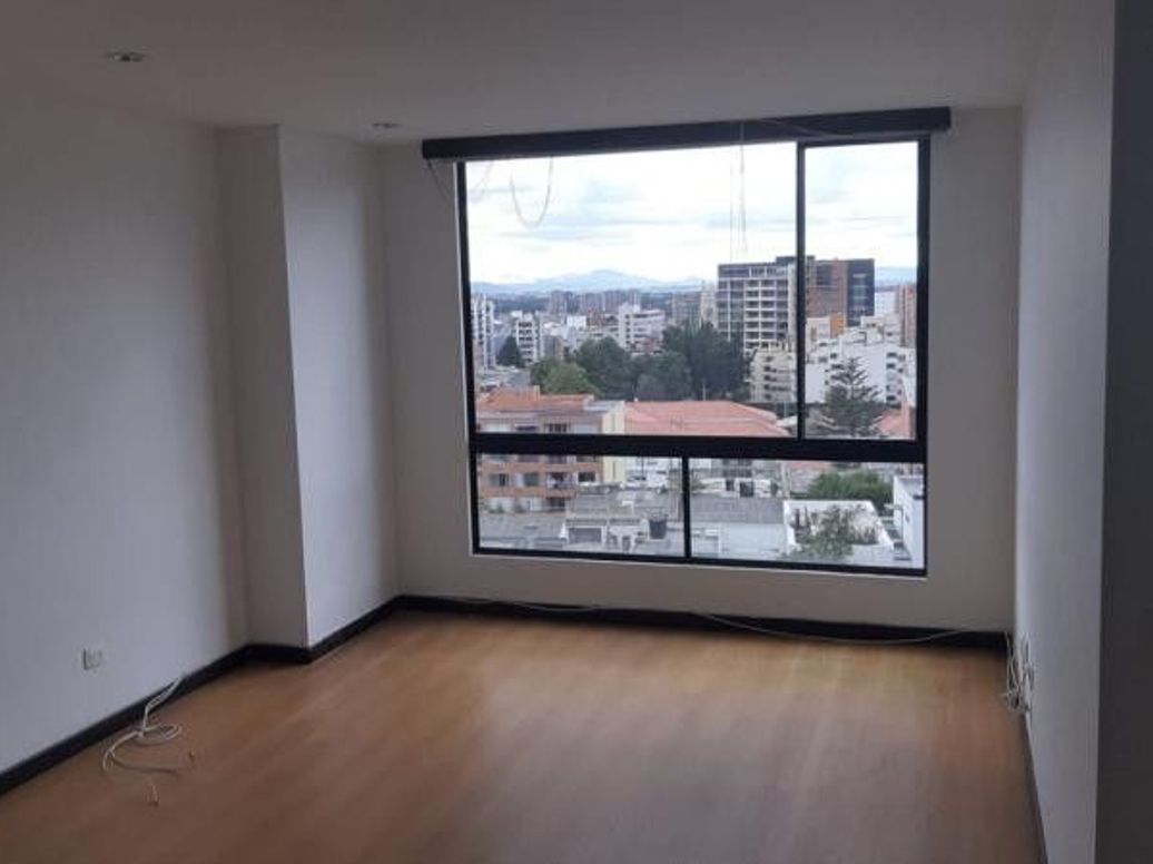 Apartamento de 2 alcobas en venta en María Cristina, Bogotá, 65 m² · foto 2 de 20