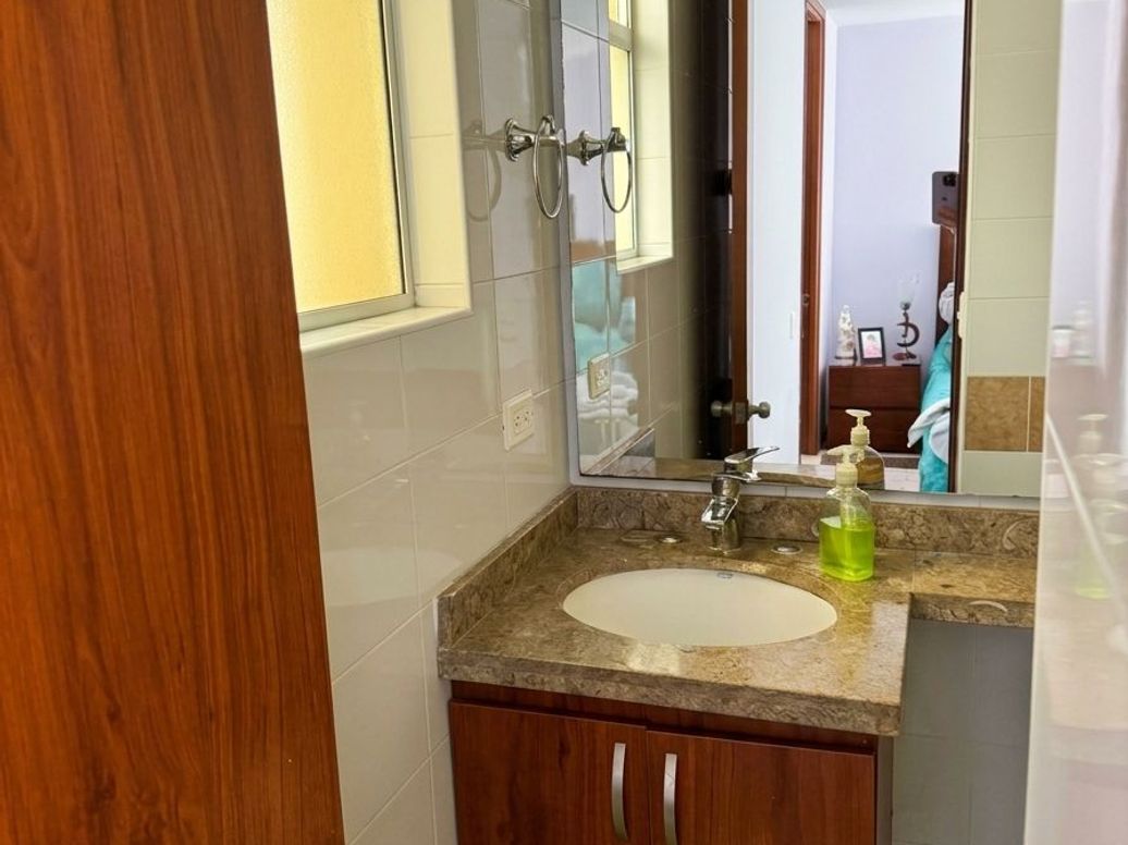 Apartamento de 3 alcobas en venta en El Dorado, Bogotá, 83 m² · foto 5 de 20