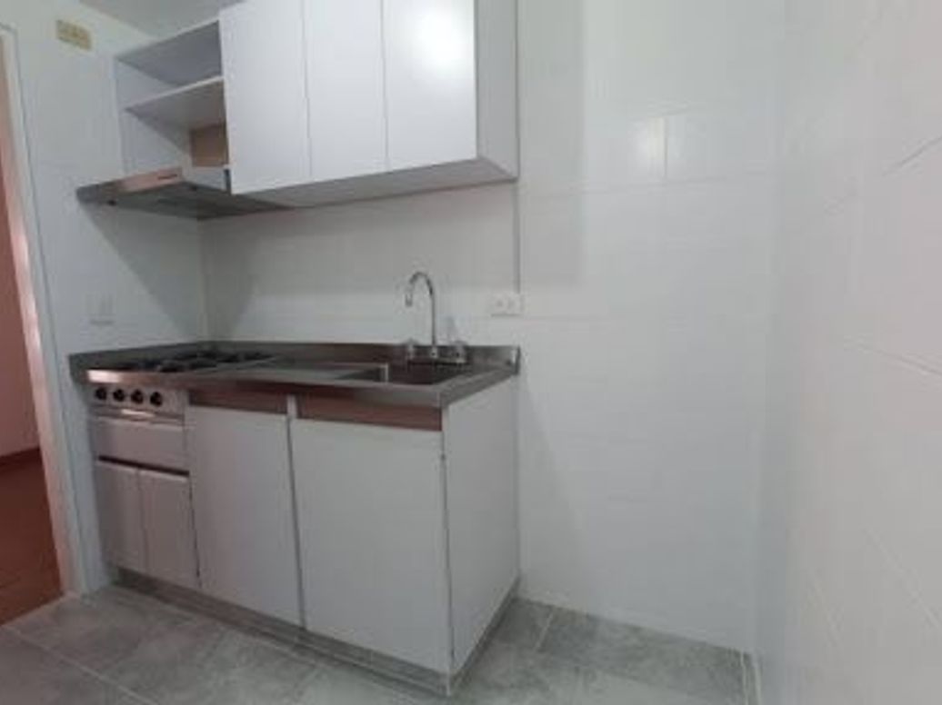 Apartamento de 1 alcoba en arriendo en Country Club, Bogotá, 44 m² · foto 5 de 8