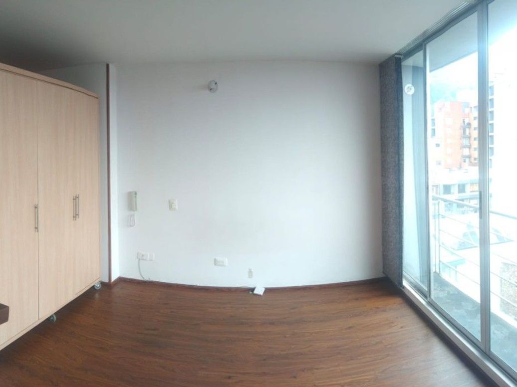 Apartaestudio en venta en Chapinero Central, Bogotá, 33 m² · foto 6 de 16