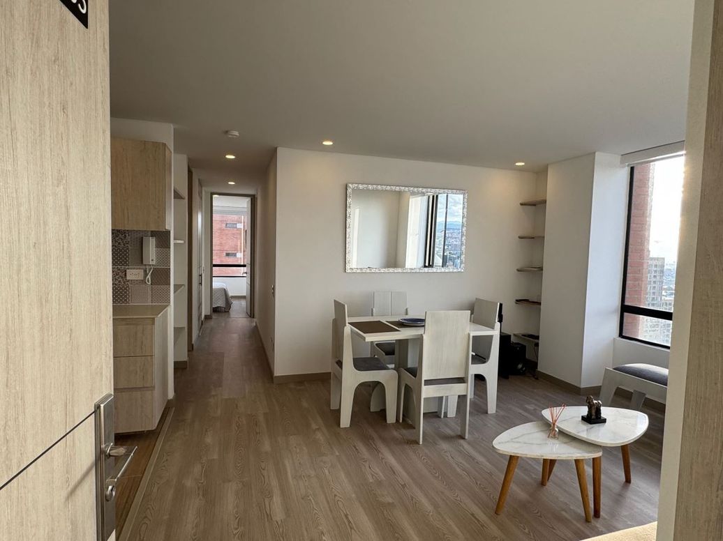 Apartamento de 2 alcobas en arriendo en María Cristina, Bogotá, 61 m² · foto 2 de 20