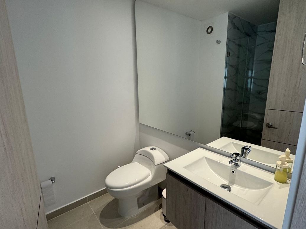 Apartamento de 2 alcobas en arriendo en María Cristina, Bogotá, 61 m² · foto 16 de 20