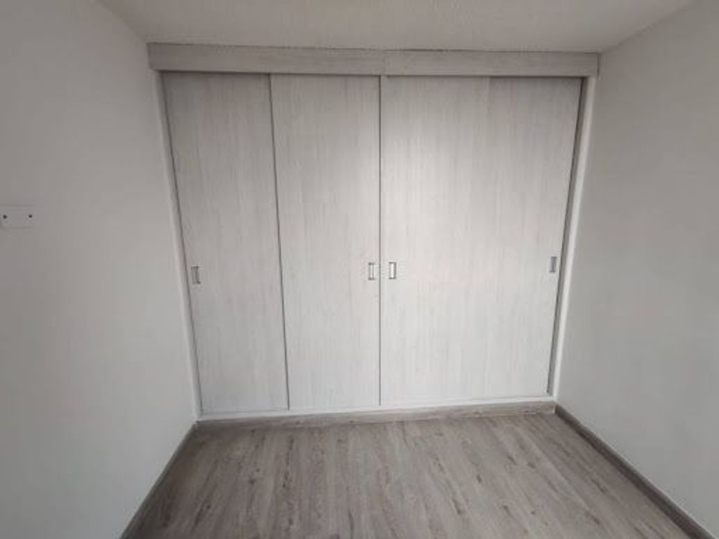 Apartamento de 2 alcobas en arriendo en Castilla, Bogotá, 42 m² · foto 10 de 20