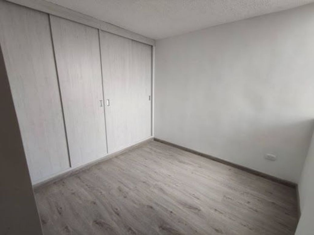 Apartamento de 2 alcobas en arriendo en Castilla, Bogotá, 42 m² · foto 9 de 20