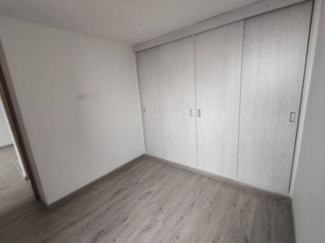 Apartamento de 2 alcobas en arriendo en Castilla, Bogotá, 42 m² · foto 11 de 20