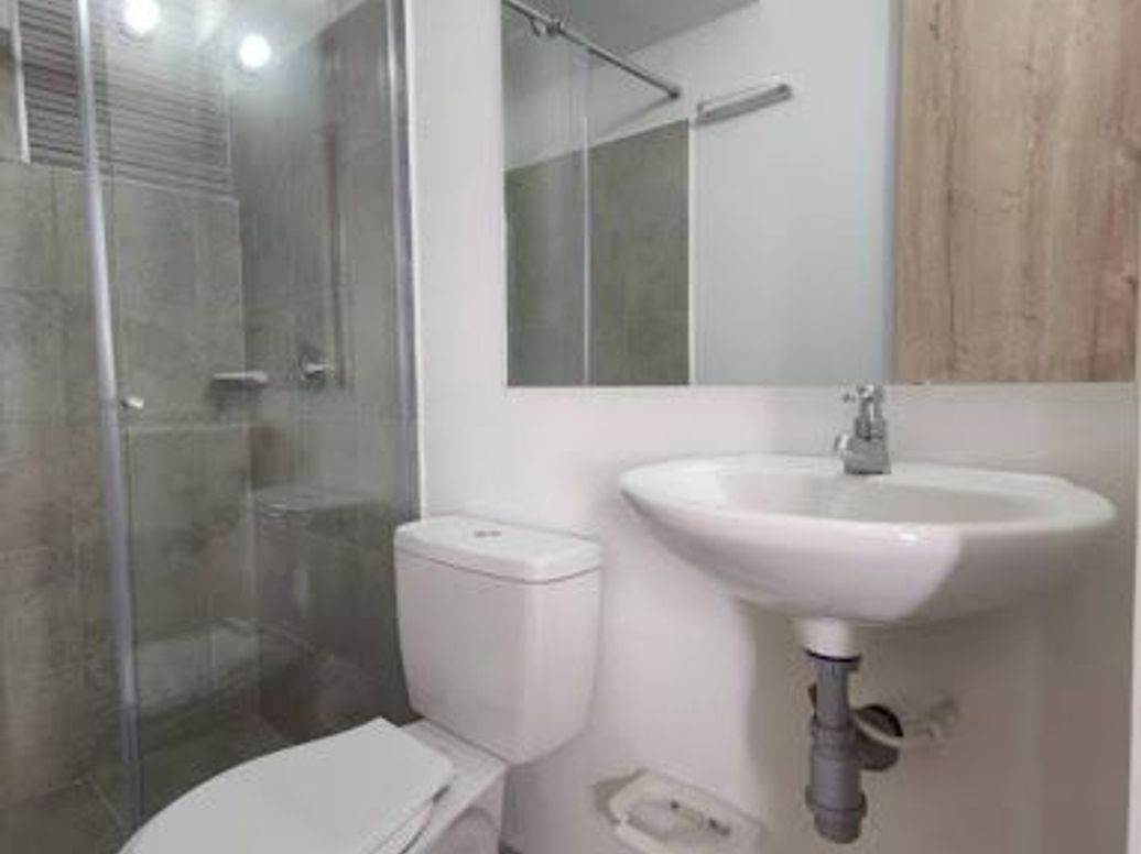 Apartamento de 2 alcobas en arriendo en Castilla, Bogotá, 42 m² · foto 14 de 20
