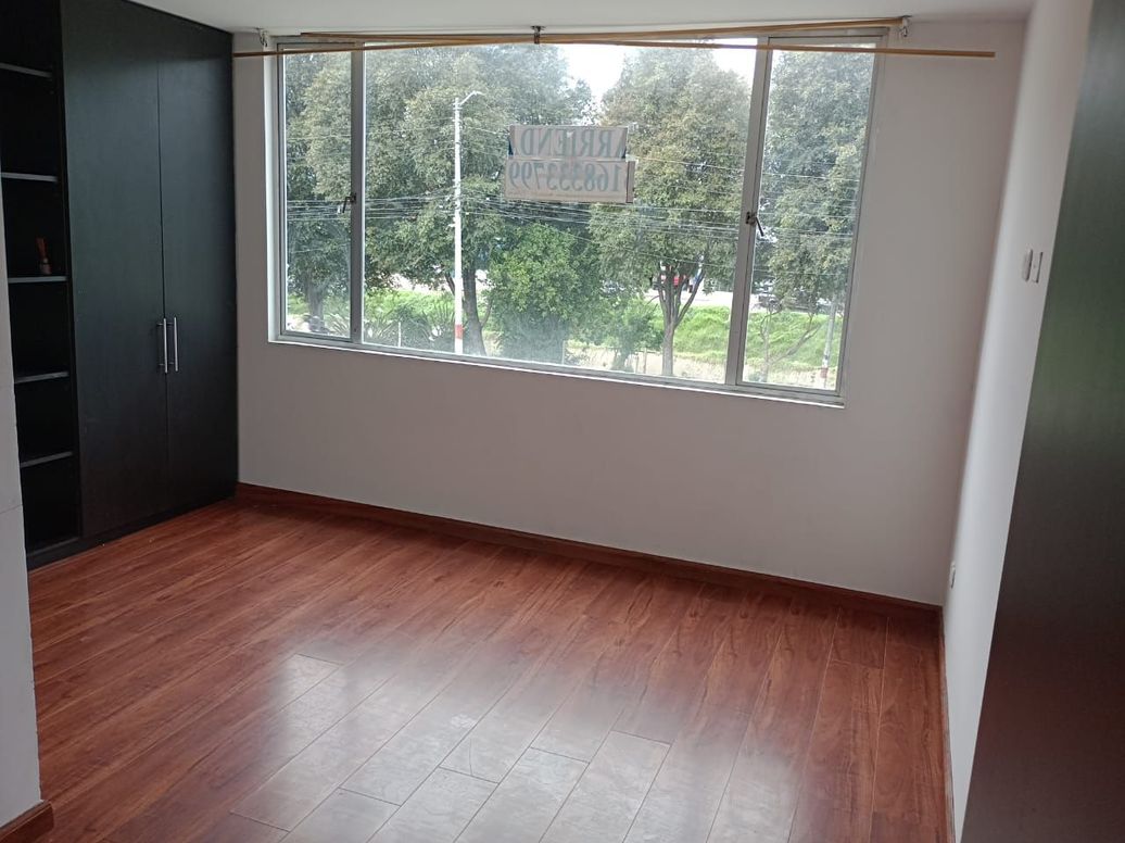 Apartamento de 2 alcobas en arriendo en Balcones De Oriente, Bogotá, 45 m² · foto 2 de 10