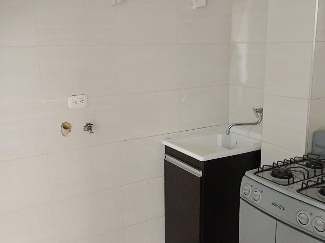 Apartamento de 2 alcobas en arriendo en Balcones De Oriente, Bogotá, 45 m² · foto 8 de 10