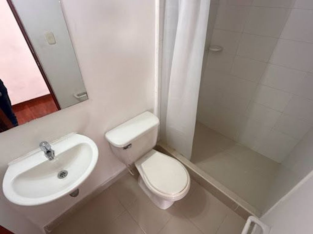 Apartamento de 3 alcobas en arriendo en El Recodo, Bogotá, 51 m² · foto 6 de 20