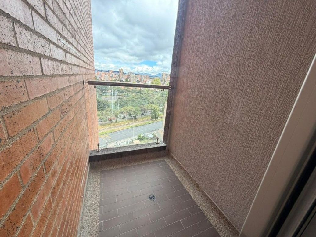 Apartamento de 2 alcobas en venta en Belmira, Bogotá, 70 m² · foto 8 de 20