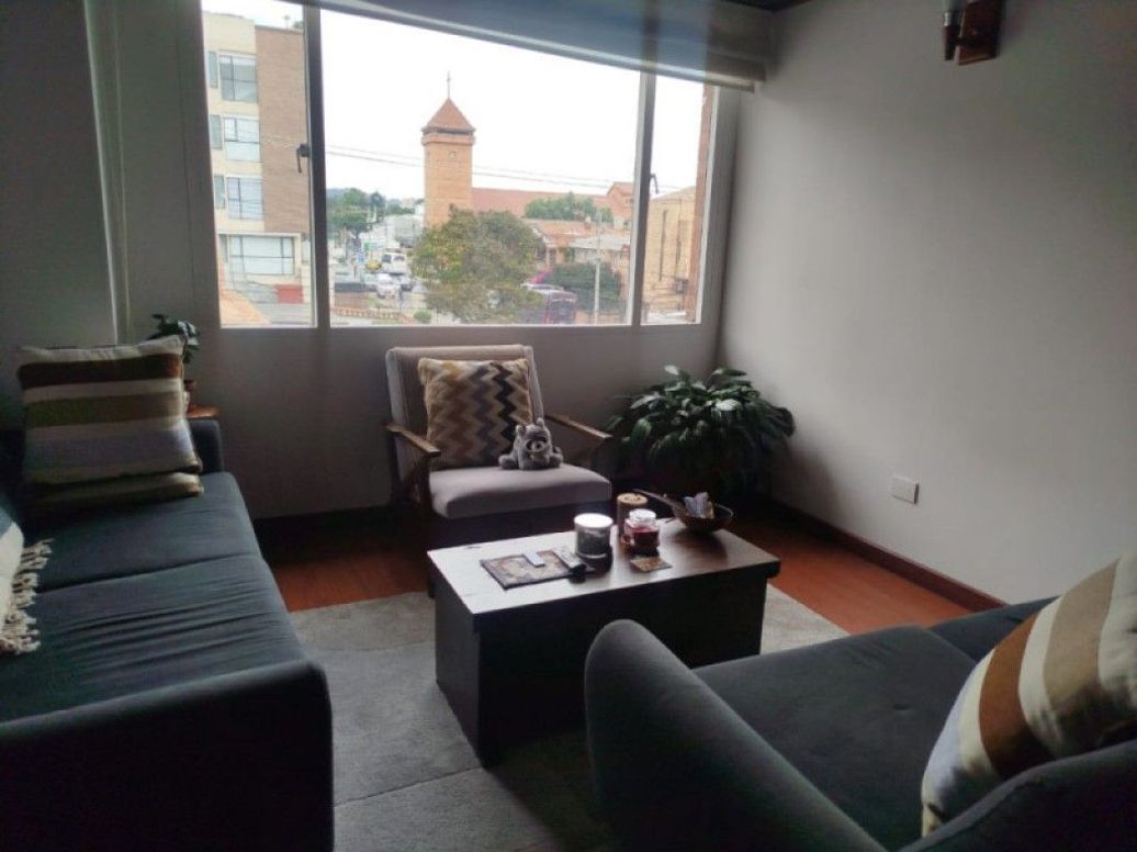 Apartamento de 3 alcobas en venta en El Contador, Bogotá, 96 m² · foto 2 de 13