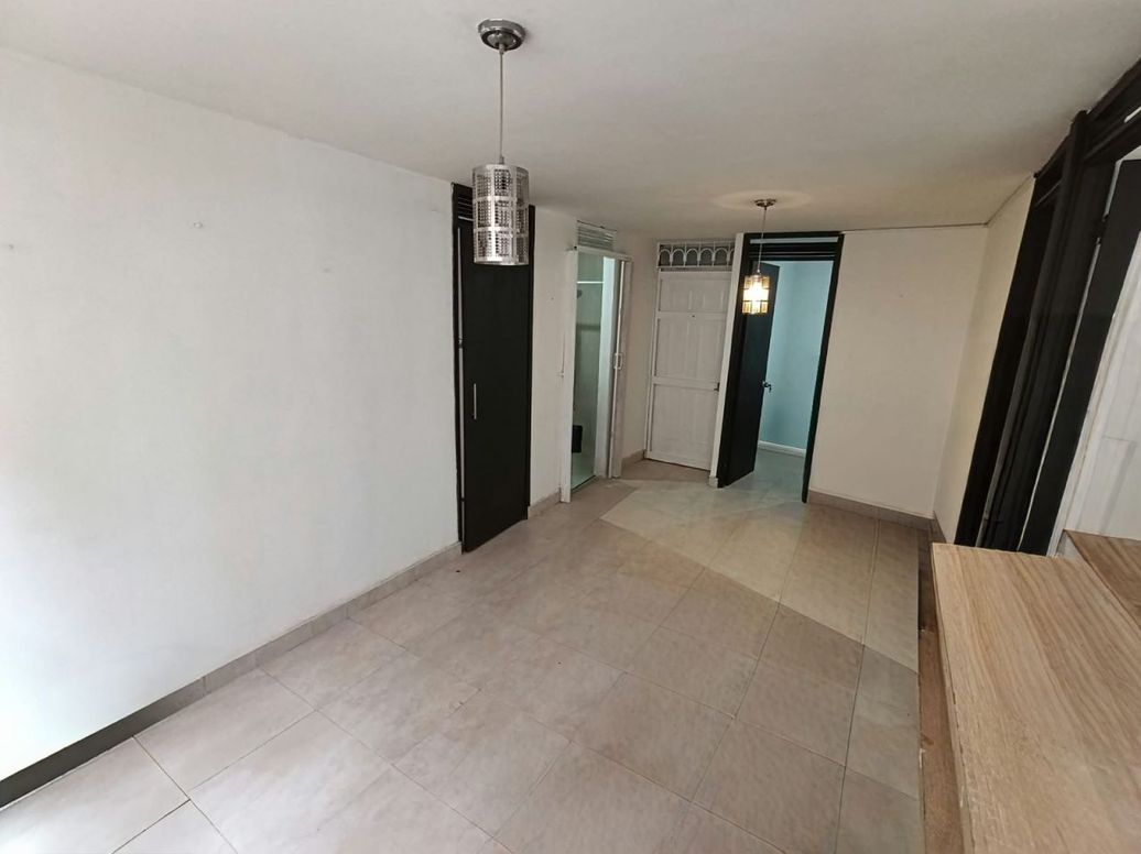 Apartamento de 3 alcobas en arriendo en Villa Alsacia 2, Bogotá, 50 m² · foto 2 de 20