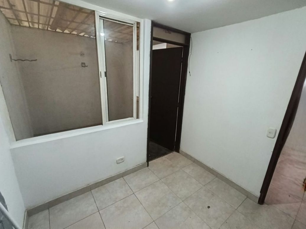 Apartamento de 3 alcobas en arriendo en Villa Alsacia 2, Bogotá, 50 m² · foto 7 de 20
