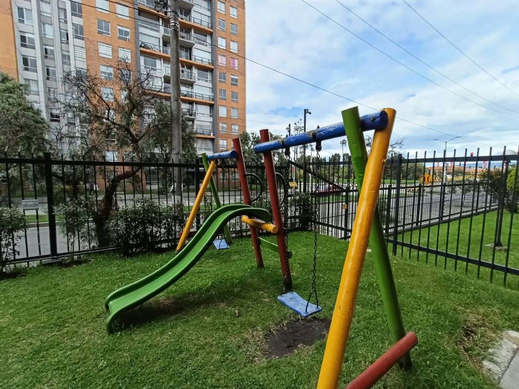 Apartamento de 3 alcobas en arriendo en Villa Alsacia 2, Bogotá, 50 m² · foto 19 de 20