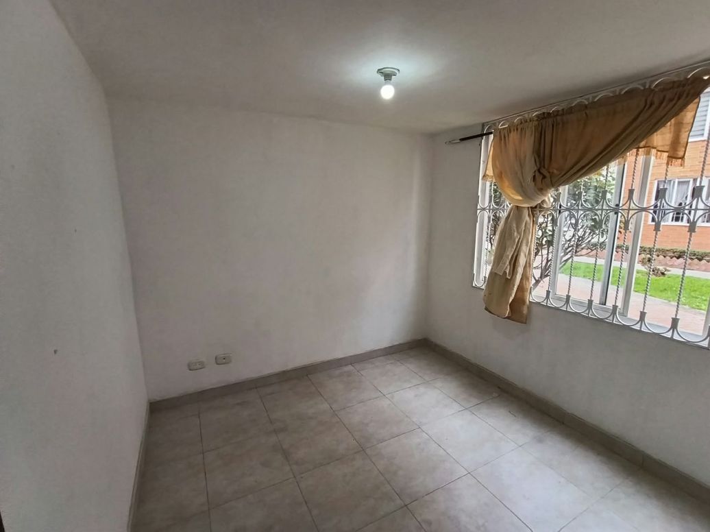 Apartamento de 3 alcobas en arriendo en Villa Alsacia 2, Bogotá, 50 m² · foto 5 de 20