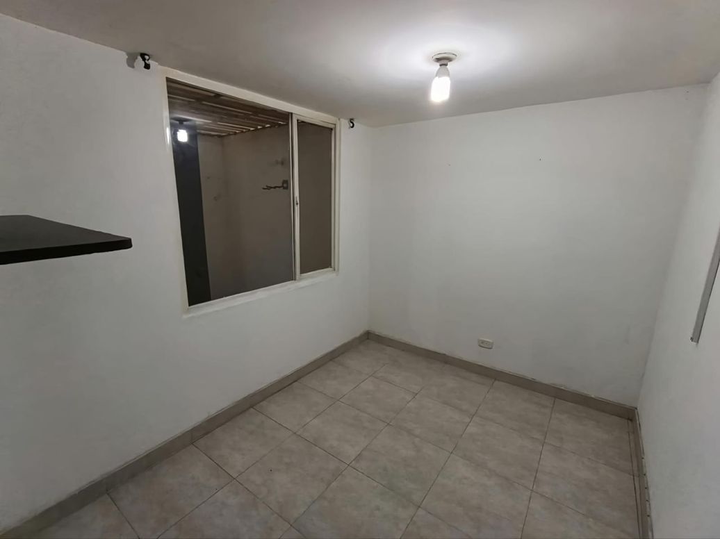Apartamento de 3 alcobas en arriendo en Villa Alsacia 2, Bogotá, 50 m² · foto 10 de 20