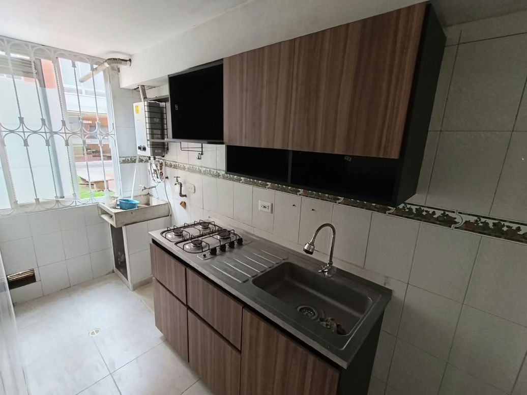 Apartamento de 3 alcobas en arriendo en Villa Alsacia 2, Bogotá, 50 m² · foto 13 de 20