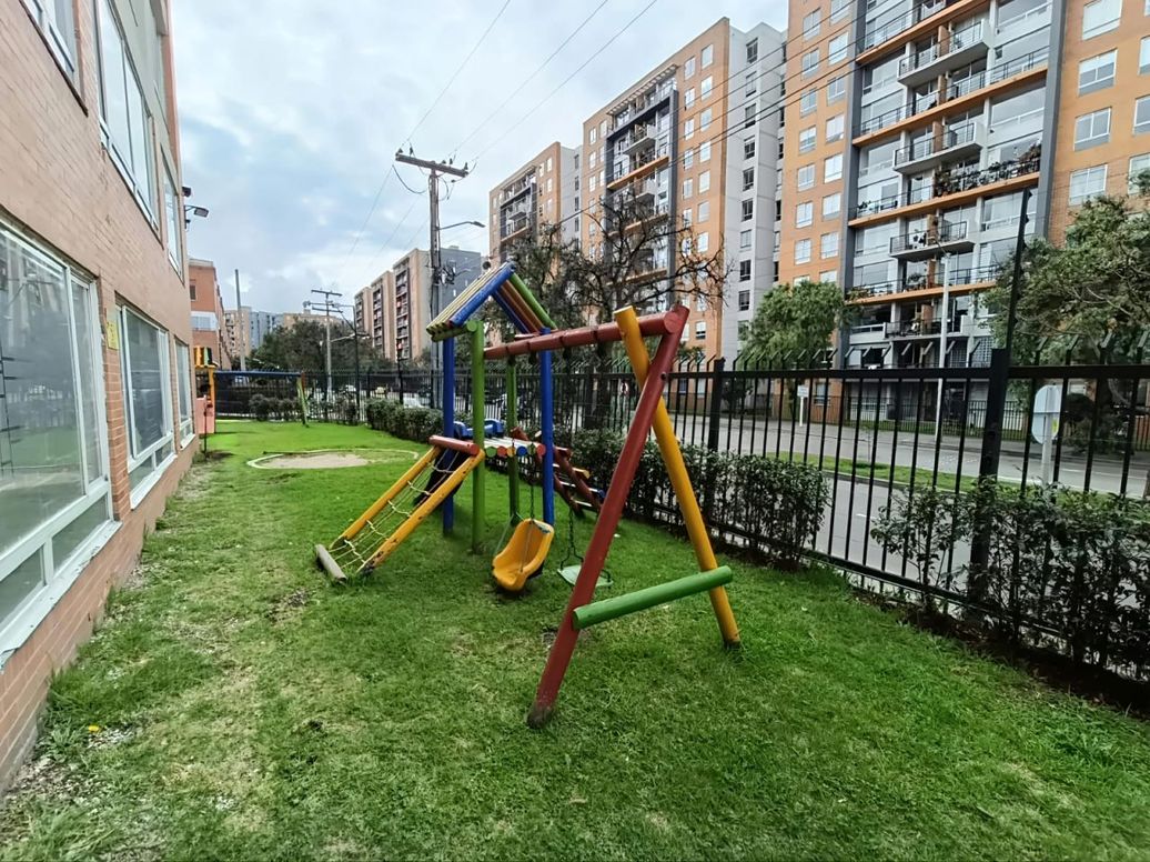 Apartamento de 3 alcobas en arriendo en Villa Alsacia 2, Bogotá, 50 m² · foto 18 de 20