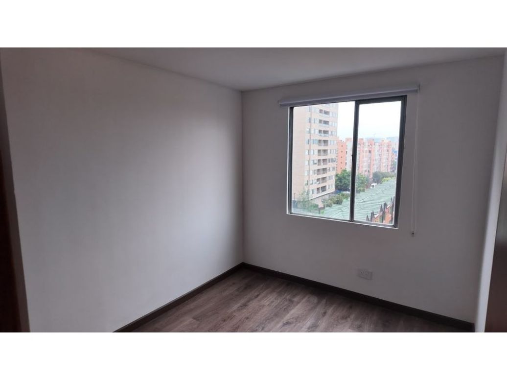 Apartamento de 2 alcobas en arriendo en Ciudad Salitre Occidental, Bogotá, 74 m² · foto 6 de 12