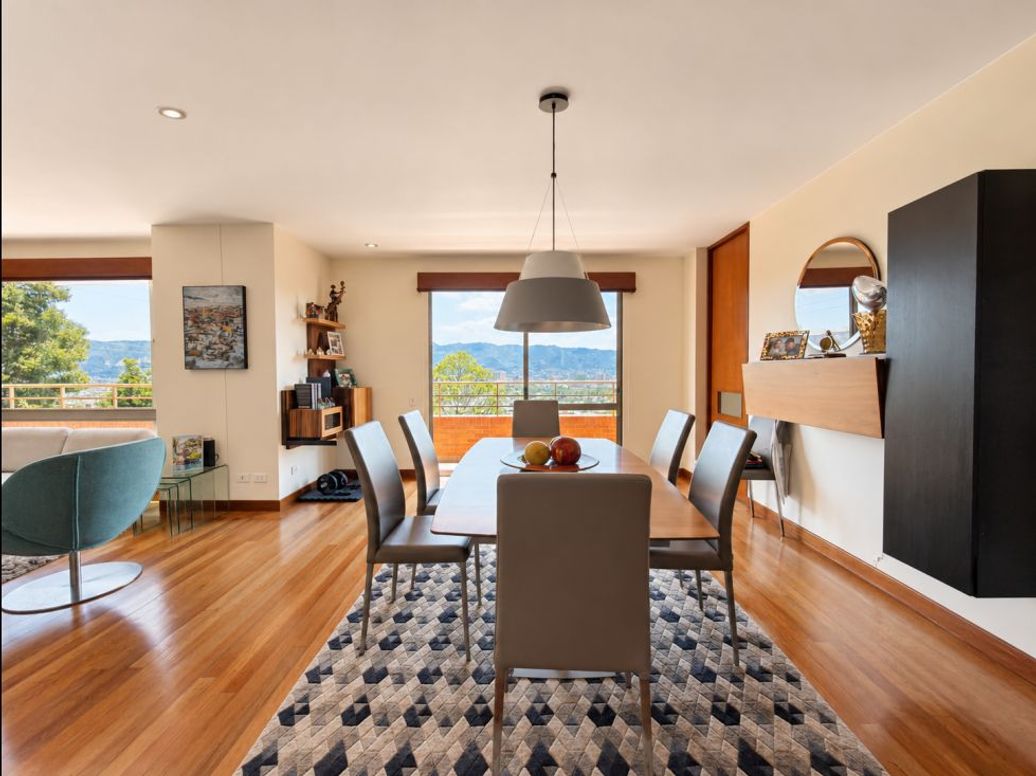 Apartamento de 3 alcobas en venta en Calatrava, Bogotá, 192 m² · foto 3 de 15
