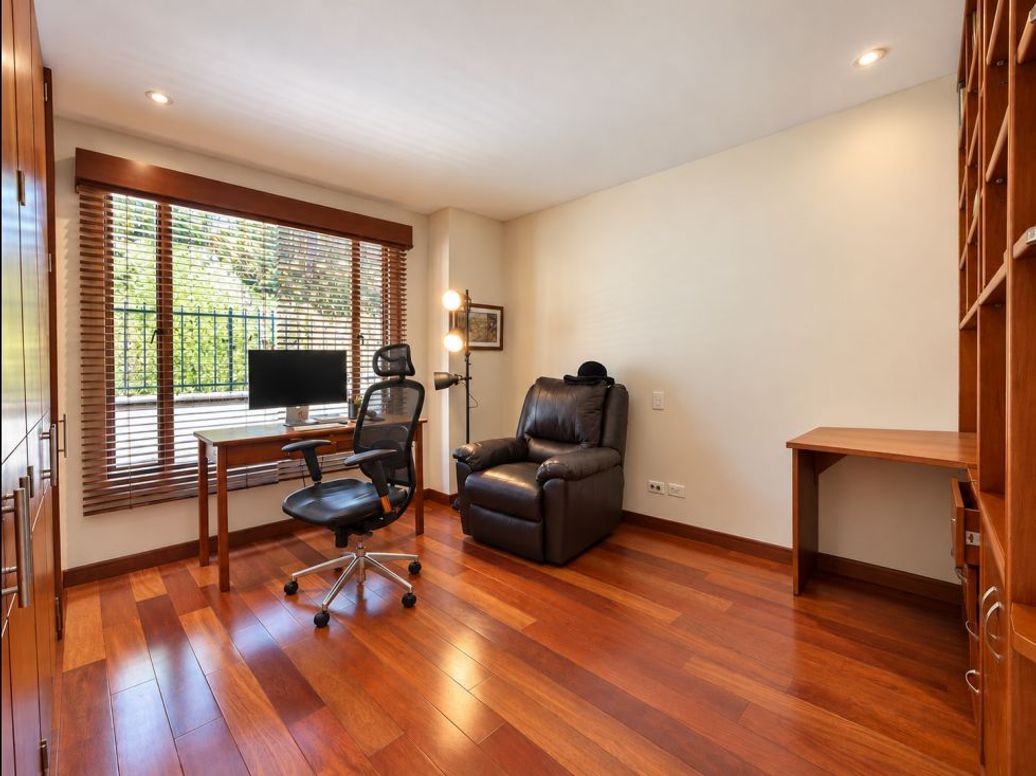 Apartamento de 3 alcobas en venta en Calatrava, Bogotá, 192 m² · foto 6 de 15