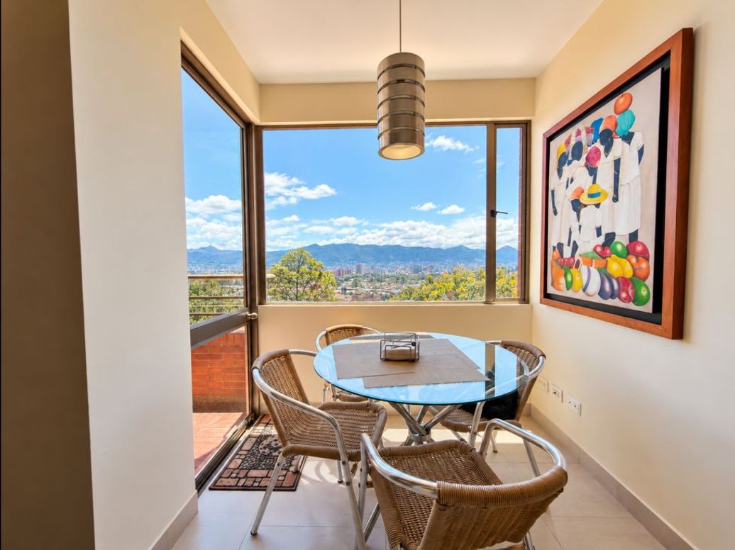 Apartamento de 3 alcobas en venta en Calatrava, Bogotá, 192 m² · foto 14 de 15