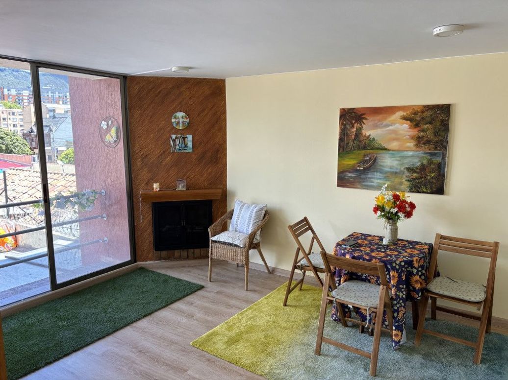 Apartamento de 1 alcoba en arriendo en Los Cedritos, Bogotá, 57 m² · foto 2 de 15