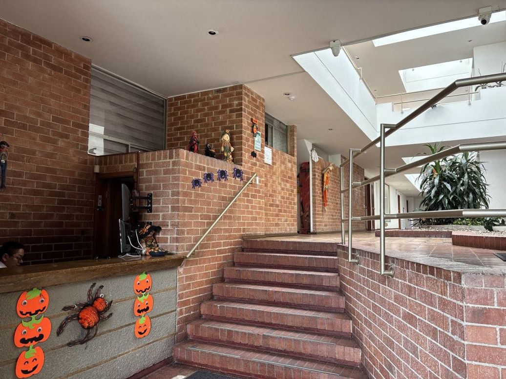 Apartamento de 1 alcoba en arriendo en Los Cedritos, Bogotá, 57 m² · foto 13 de 15