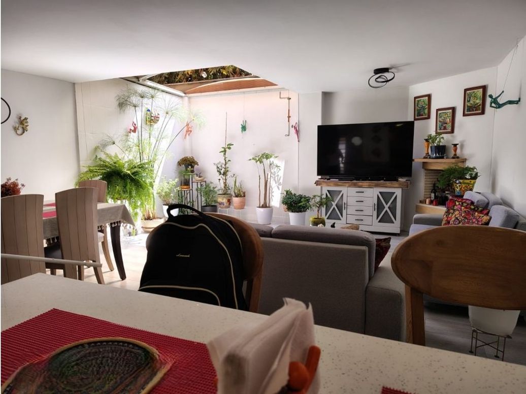 Casa de 4 alcobas en venta en Britalia, Bogotá, 236 m² · foto 6 de 20