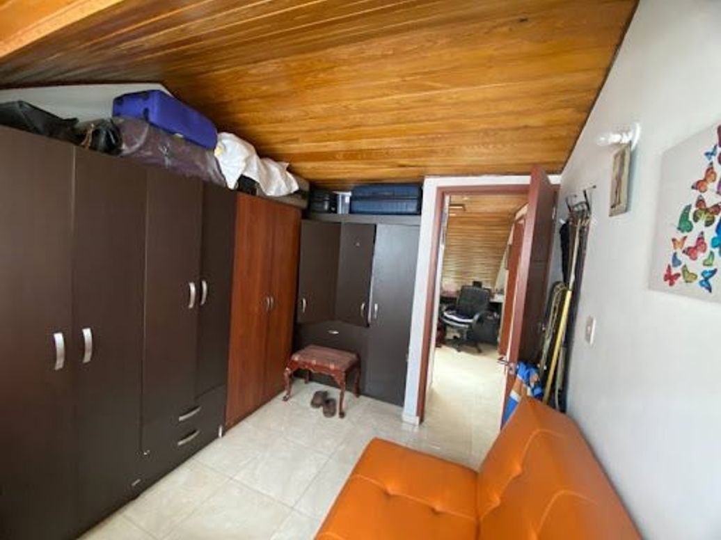 Casa de 3 alcobas en venta en Álamos Norte, Bogotá, 120 m² · foto 5 de 14