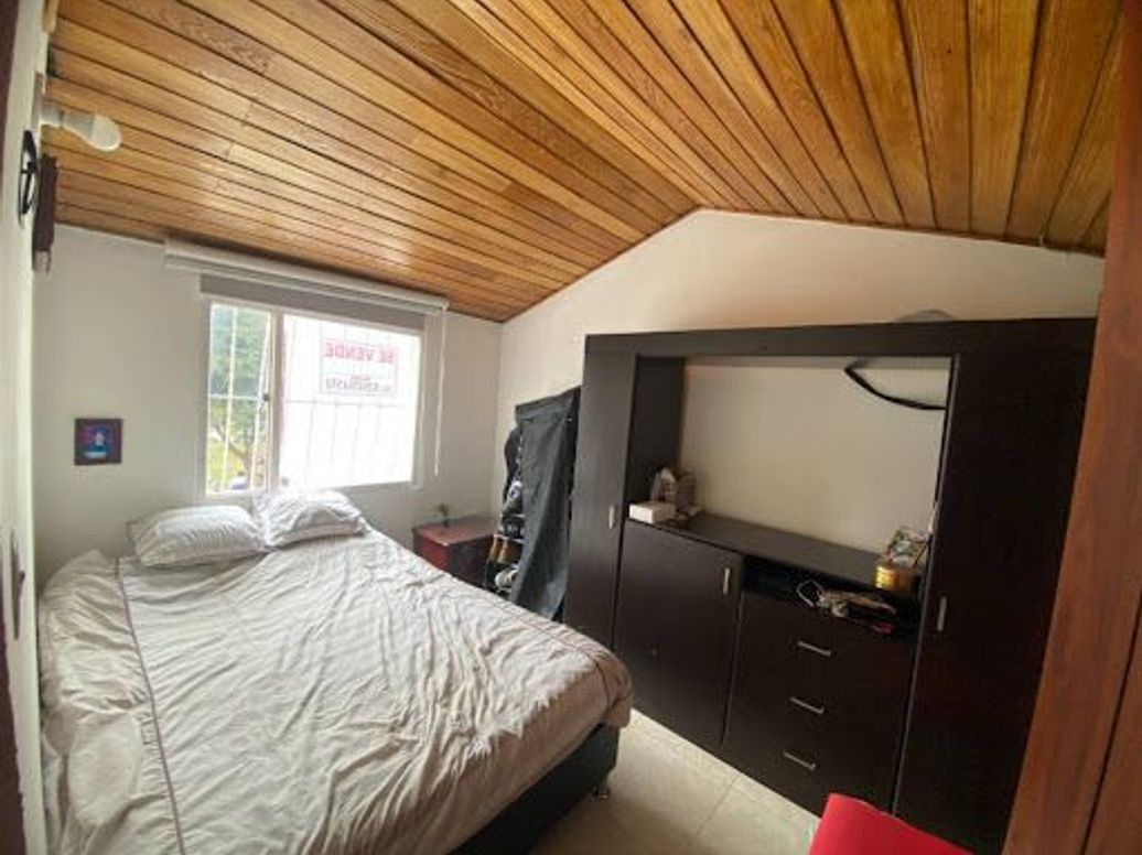 Casa de 3 alcobas en venta en Álamos Norte, Bogotá, 120 m² · foto 7 de 14