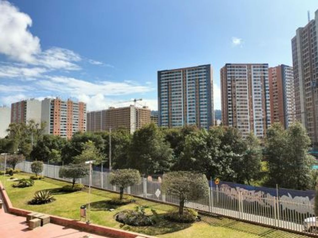 Apartamento de 3 alcobas en venta en La Uribe, Bogotá, 116 m² · foto 15 de 18