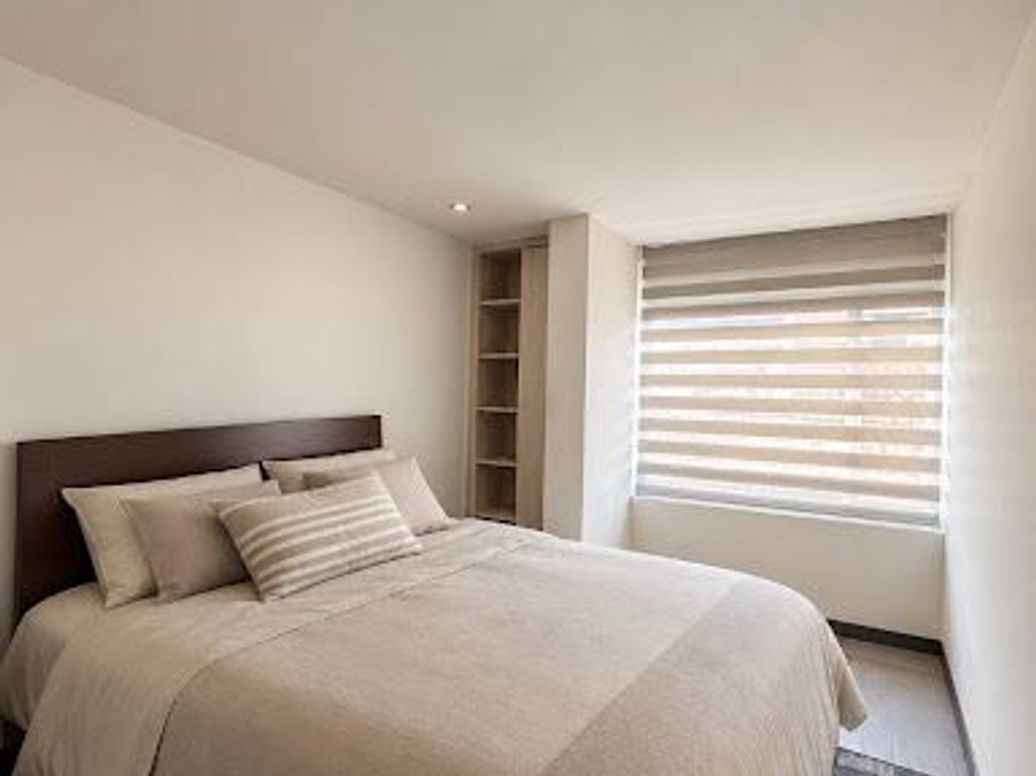 Apartamento de 2 alcobas en venta en Quinta Mutis, Bogotá, 60 m² · foto 7 de 14
