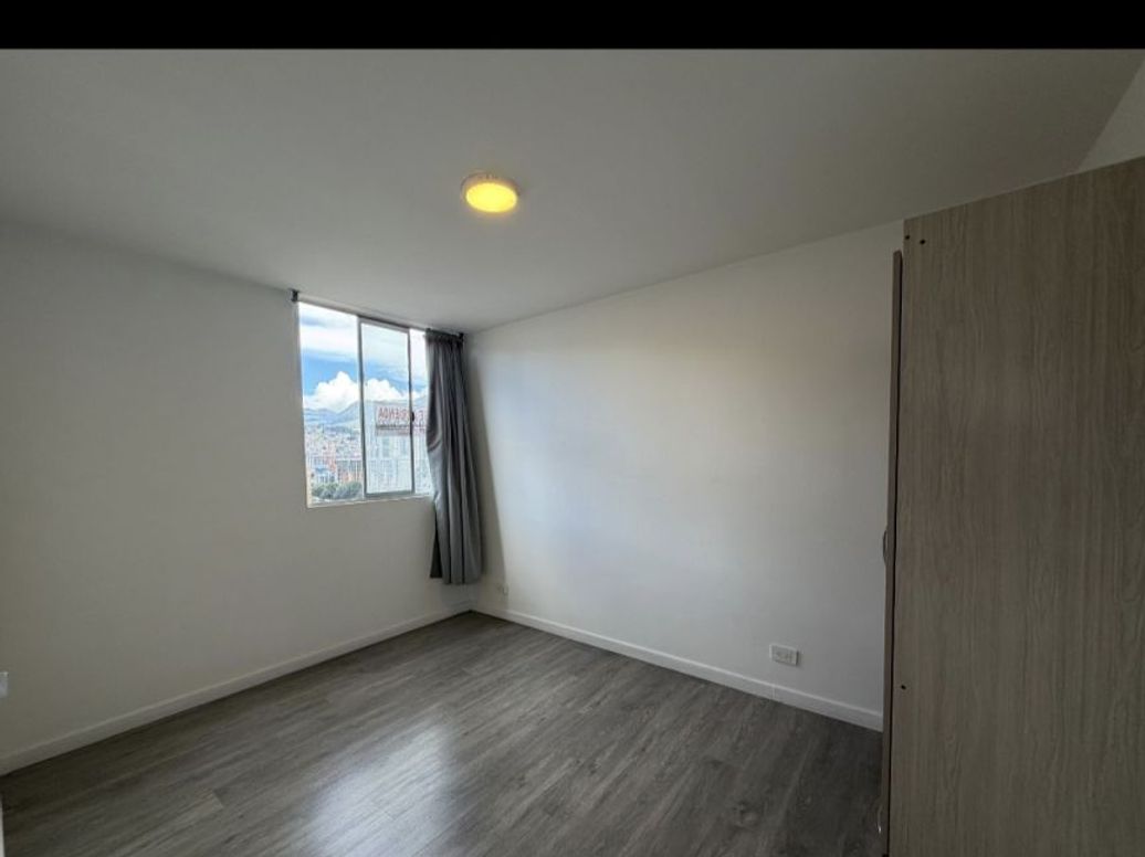 Apartaestudio en arriendo en La Estanzuela, Bogotá, 35 m² · foto 3 de 7