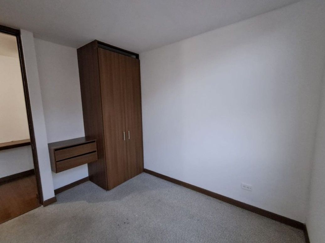 Apartamento de 2 alcobas en venta en Centro Engativa, Bogotá, 60 m² · foto 11 de 20