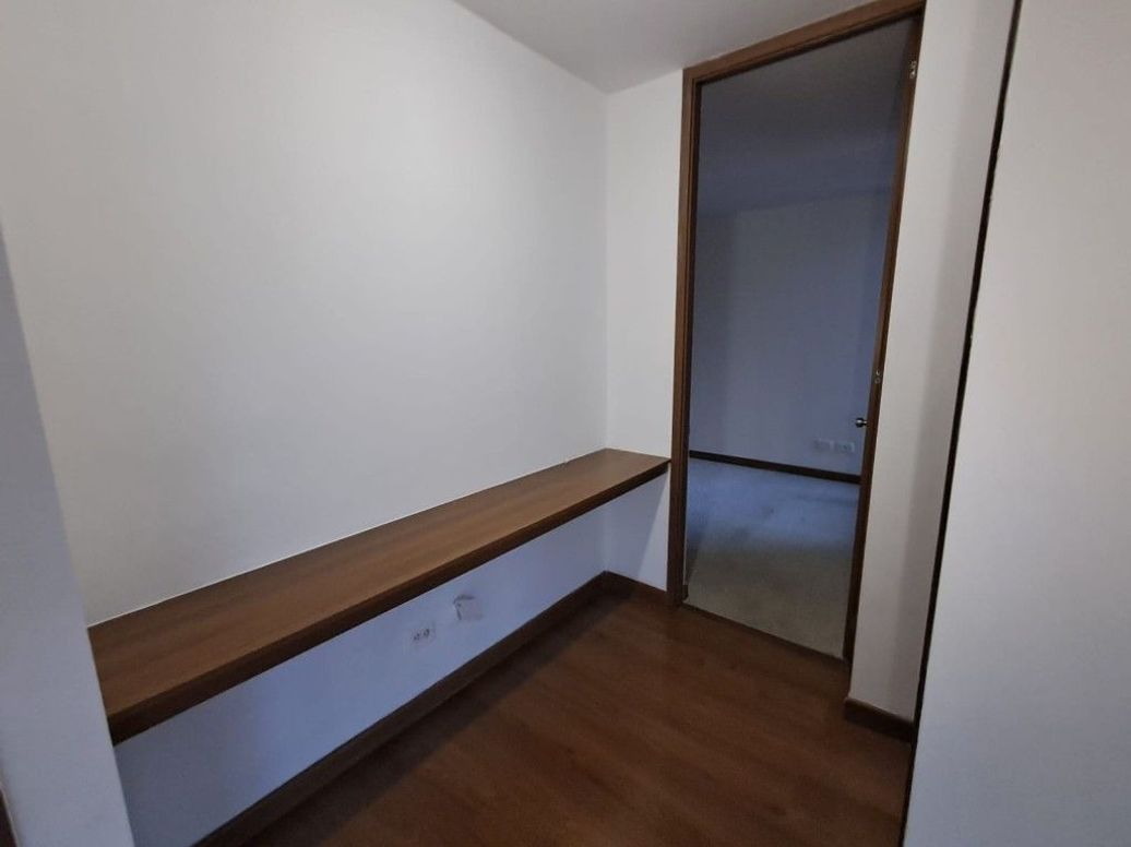 Apartamento de 2 alcobas en venta en Centro Engativa, Bogotá, 60 m² · foto 9 de 20